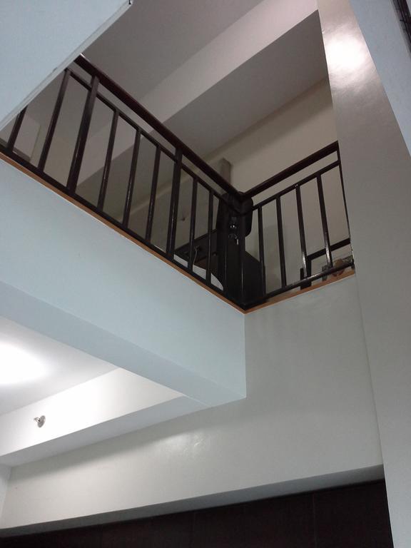 Eton Parkview Apartment Makati City Екстериор снимка