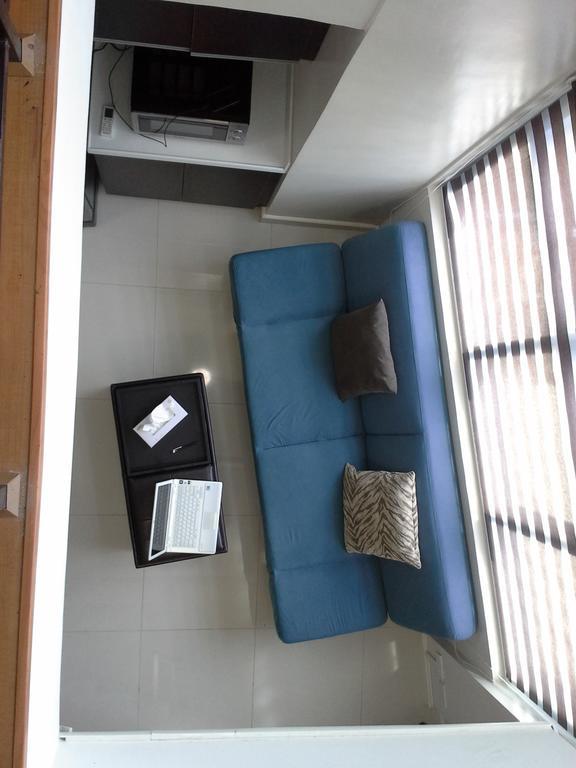 Eton Parkview Apartment Makati City Екстериор снимка