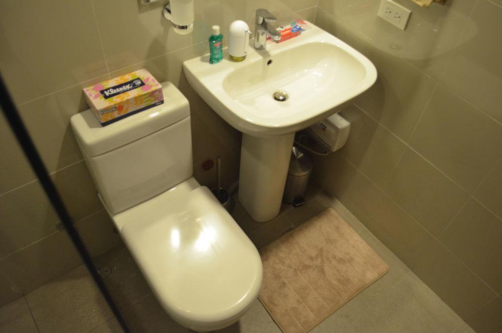 Eton Parkview Apartment Makati City Екстериор снимка
